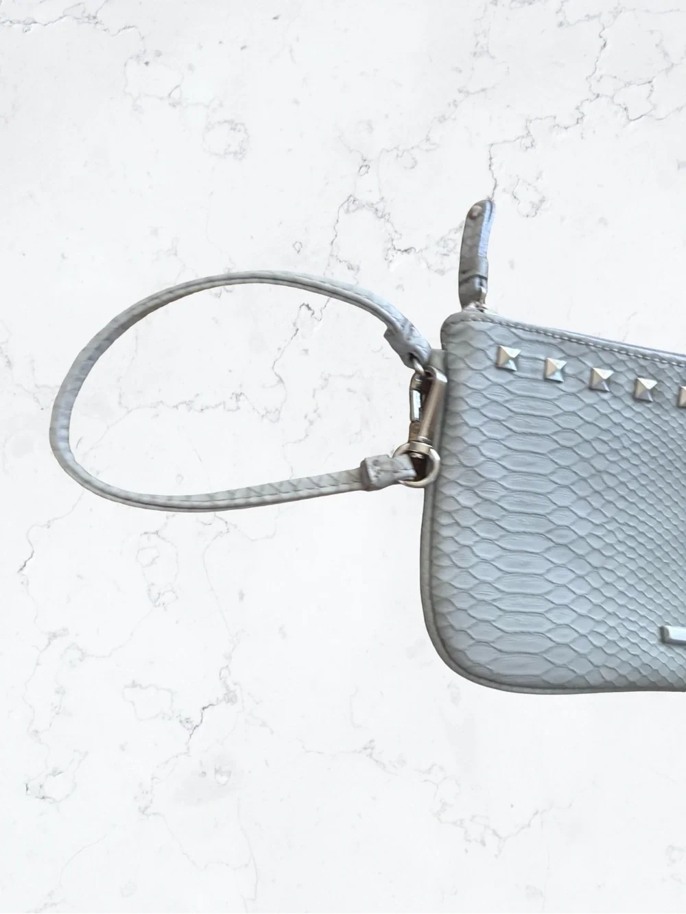 Nine West Gray Textured Wristlet Clutch